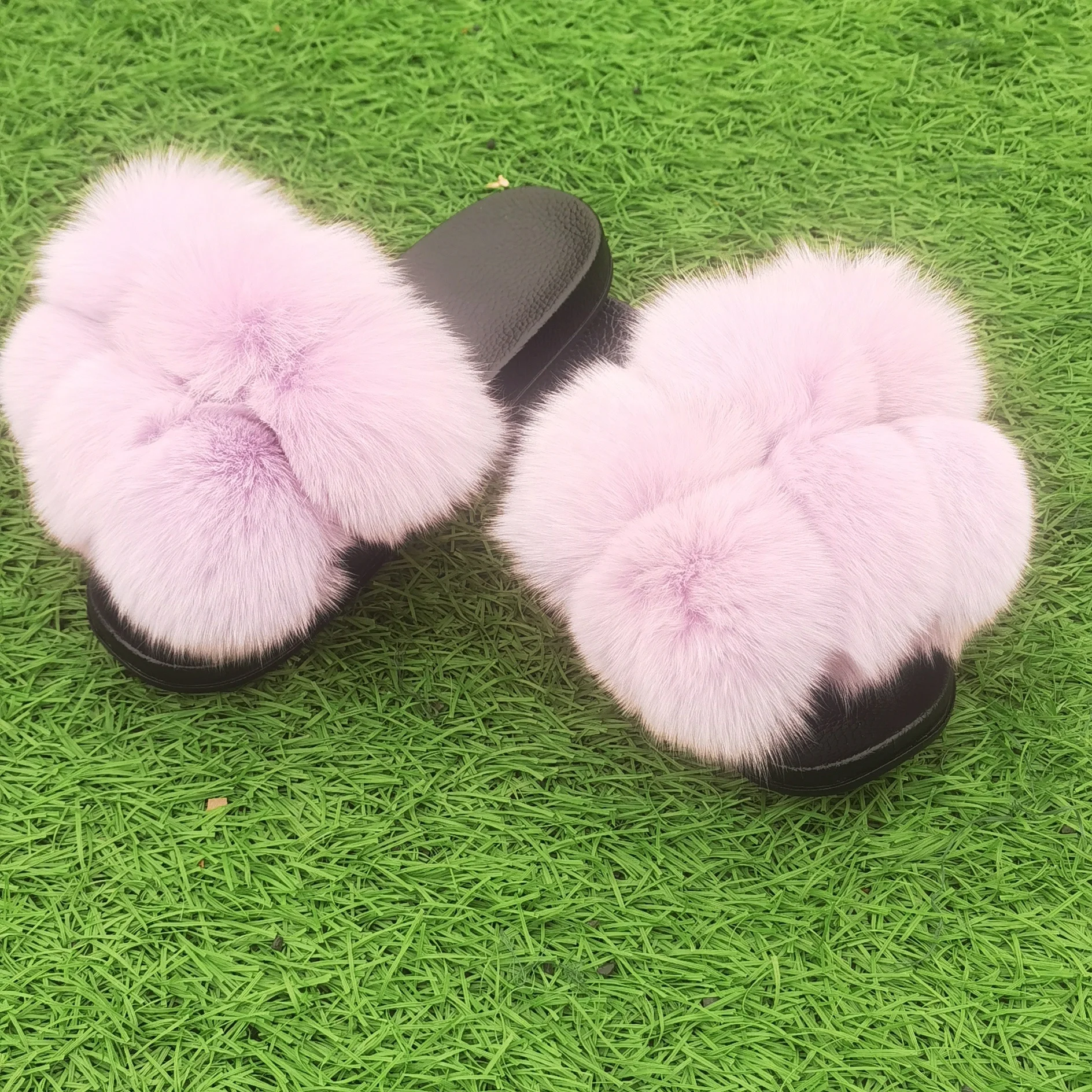 2021 wholesale anti-slip house slippers for women's slippers for women and ladies raccoon fur slides women's sandals, Customized color
2021 wholesale anti-slip house slippers for women's slippers for women and ladies raccoon fur slides women's sandals, Customized color