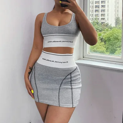 2021 New Style Casual Crop Top TAnd Mini Skirt Two Piece Fitness Gym Summer Two Piece Skirt Set
2021 New Style Casual Crop Top TAnd Mini Skirt Two Piece Fitness Gym Summer Two Piece Skirt Set
