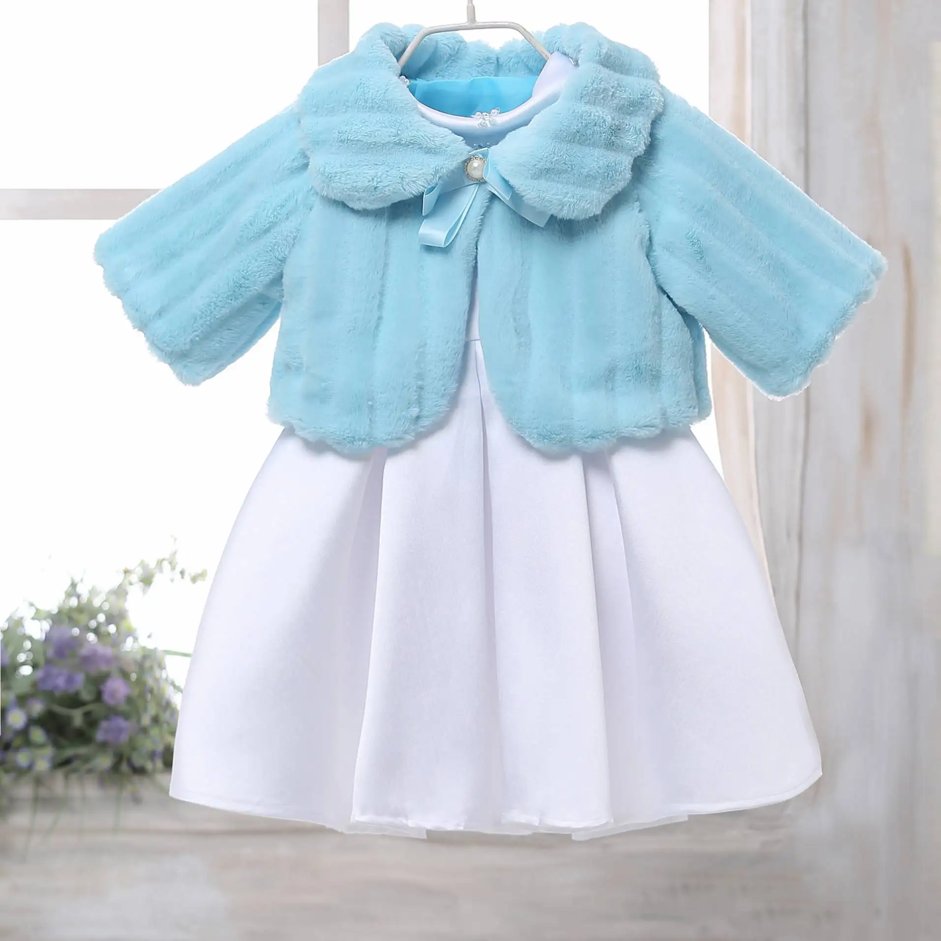 Baby Girls Warm Long Sleeve Coat Cape Toddler Outerwear Children Autumn Faux Wool Fur Jacket Cloak Princess
Baby Girls Warm Long Sleeve Coat Cape Toddler Outerwear Children Autumn Faux Wool Fur Jacket Cloak Princess