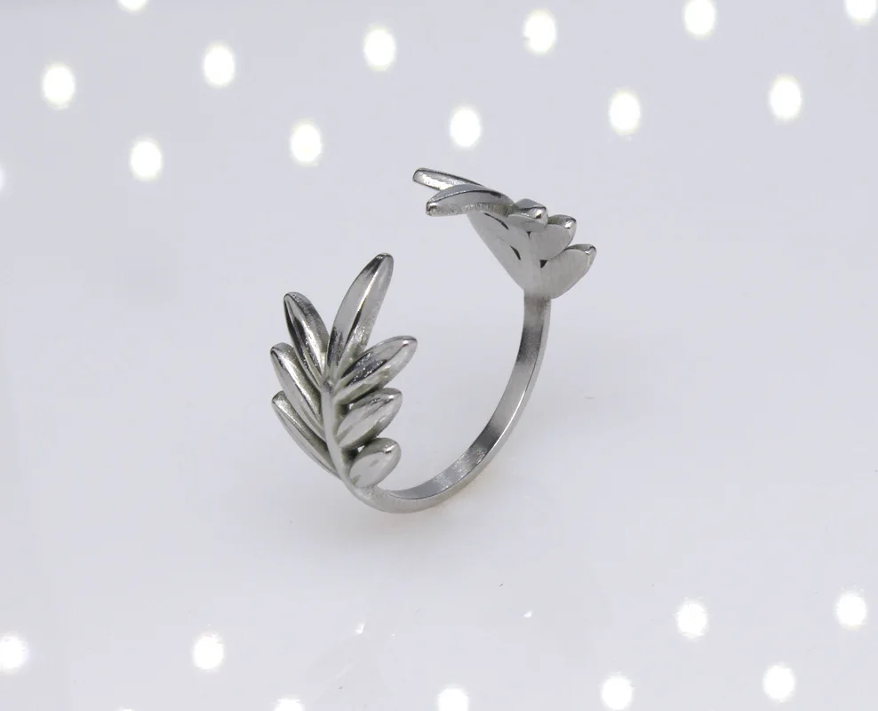 

Simple Wheat Ear Leaves Cool Breeze Small Group Titanium Steel Ring Female Opening Adjustable Stainless Steel Ring Wholesale