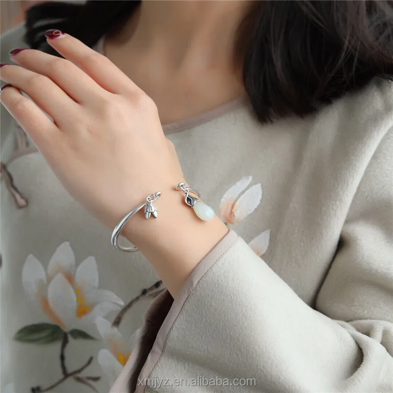 Certified Vintage Chinese Style Natural Hetian Magnolia S990 Pure Silver Bracelet Open Bracelet Ladies Silver Jewelry
Certified Vintage Chinese Style Natural Hetian Magnolia S990 Pure Silver Bracelet Open Bracelet Ladies Silver Jewelry