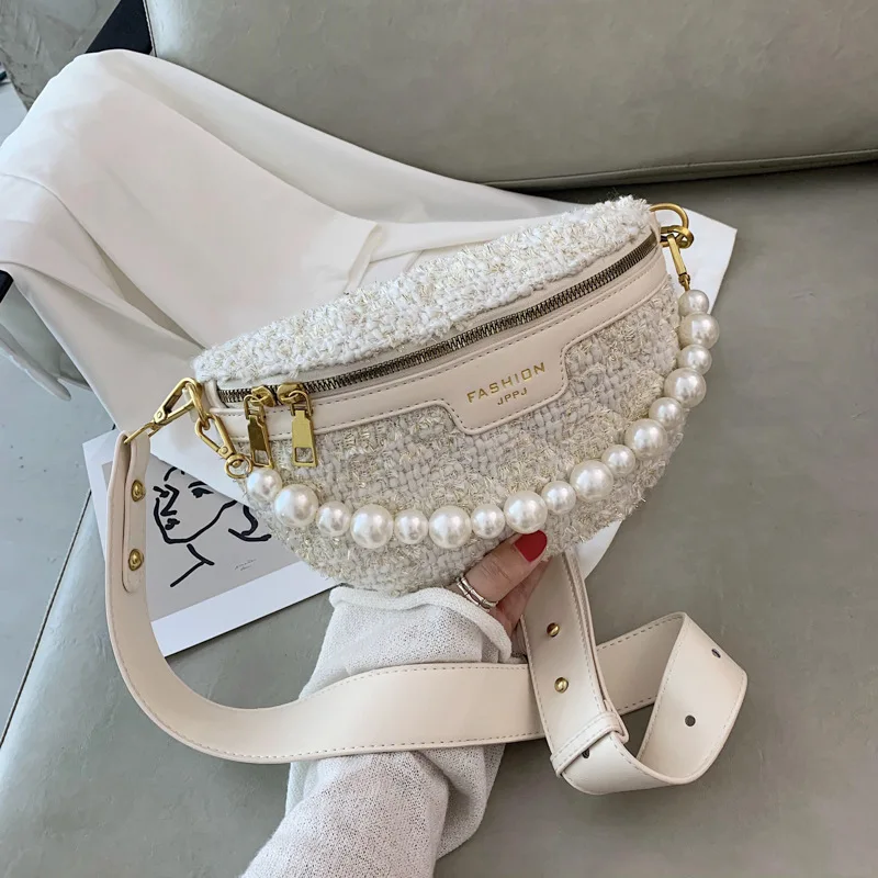 Pearl Designer MINI Woolen Cloth Fanny Pack For Women 2021 Winter Shoulder Handbags Female Travel Branded Waist Belt Hand Bag
Pearl Designer MINI Woolen Cloth Fanny Pack For Women 2021 Winter Shoulder Handbags Female Travel Branded Waist Belt Hand Bag