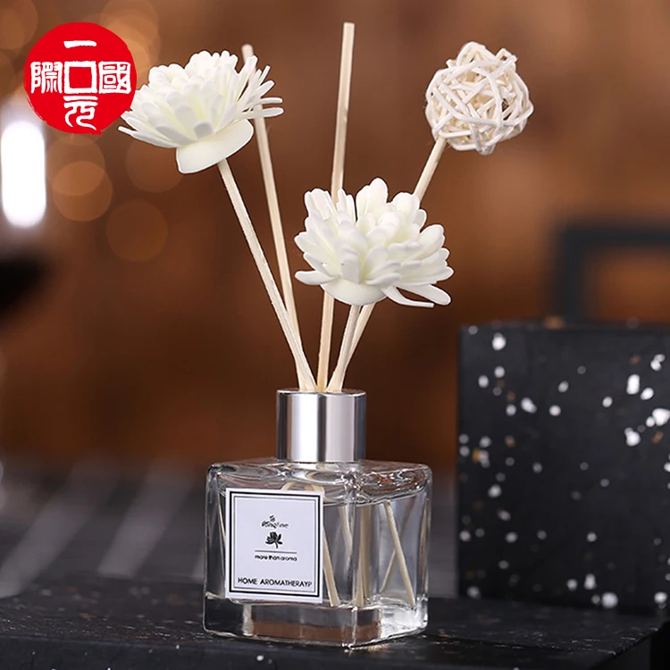 2021 customized low moq sweet smell lavender scented diffuser with aromatherapy stick
2021 customized low moq sweet smell lavender scented diffuser with aromatherapy stick