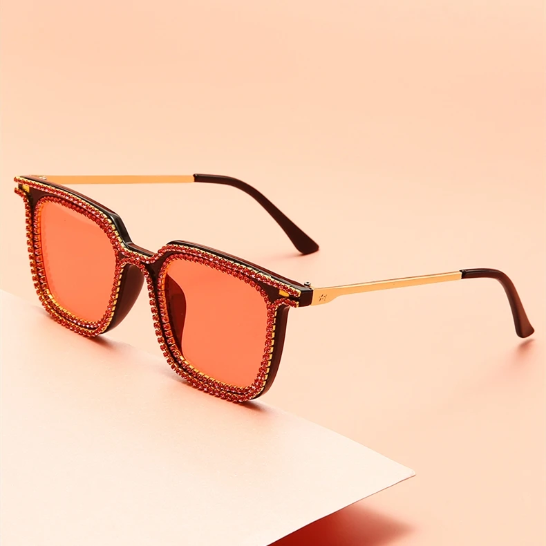 DL Glasses DLL1800 fashion Multifunctional Rhinestone Square women Ladies shades Diamond Brand Designer Sunglasses 2021
DL Glasses DLL1800 fashion Multifunctional Rhinestone Square women Ladies shades Diamond Brand Designer Sunglasses 2021