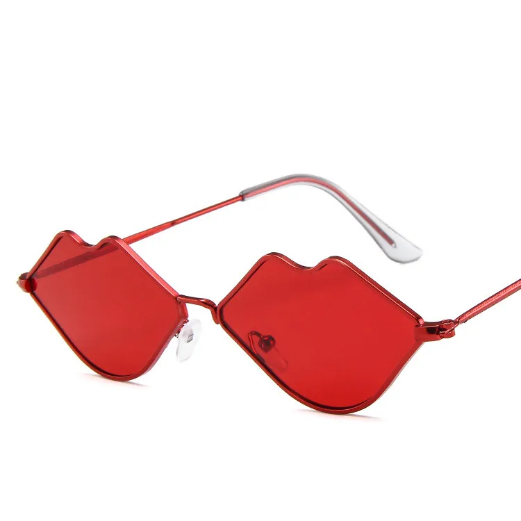 2021 European and American Fashion Sunglasses Trend Personality Retro Lips Glasses Small Frame Metal Sunglasses
2021 European and American Fashion Sunglasses Trend Personality Retro Lips Glasses Small Frame Metal Sunglasses