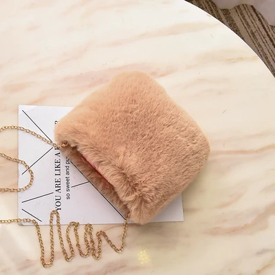 Hot Sales Fashion Faux Fur Bags Autumn Winter Ladies Chain Purses Handbags Crossbody for Women
Hot Sales Fashion Faux Fur Bags Autumn Winter Ladies Chain Purses Handbags Crossbody for Women