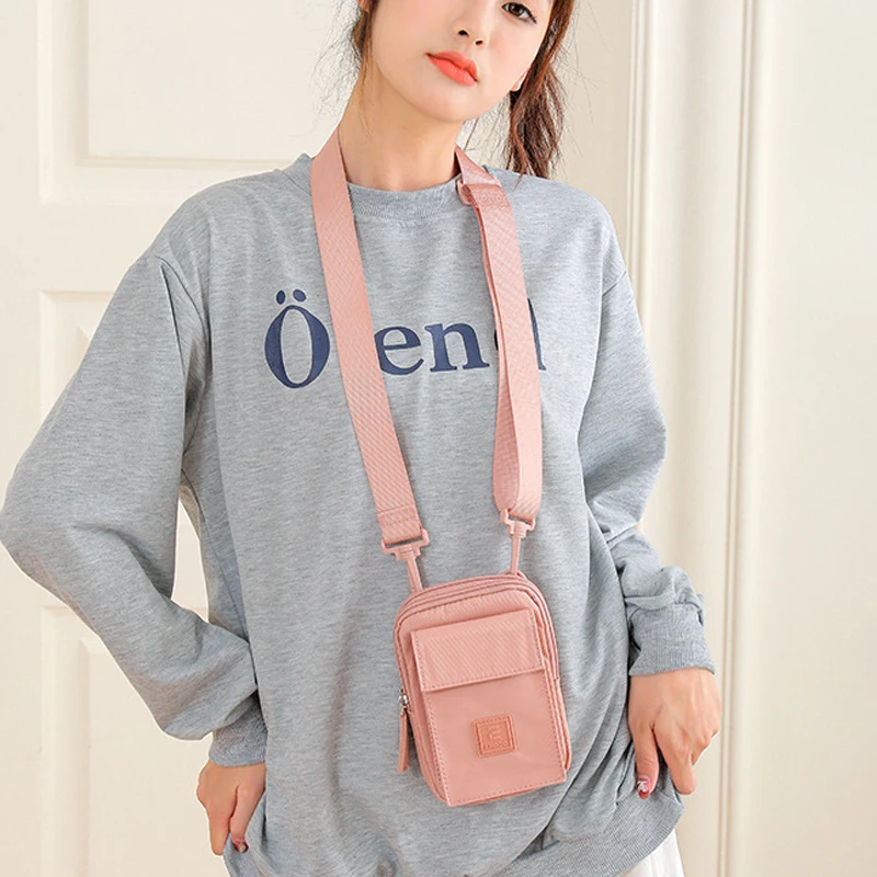 Dropshipping hot sale canvas makeup bag custom logo cute mini crossbody bag pink mobile phone bags for girls, Green,pink,creamy white,black
Dropshipping hot sale canvas makeup bag custom logo cute mini crossbody bag pink mobile phone bags for girls, Green,pink,creamy white,black