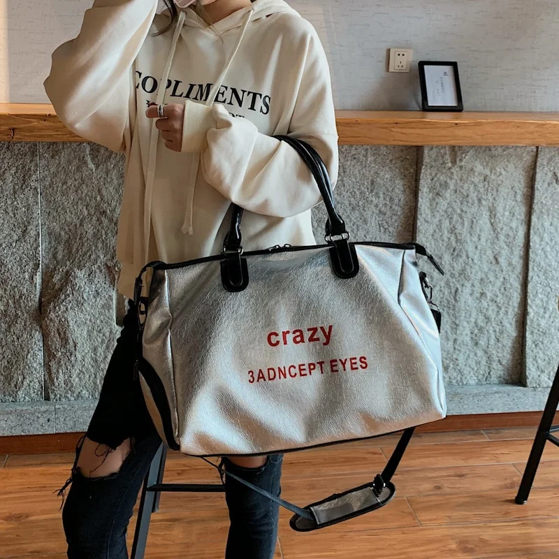 Golden Supplier Custom Printed Yoga Sports Pu Leather Charming Gym Sling Travel Bag with Shoe Compartment Wear-resistant Base
Golden Supplier Custom Printed Yoga Sports Pu Leather Charming Gym Sling Travel Bag with Shoe Compartment Wear-resistant Base