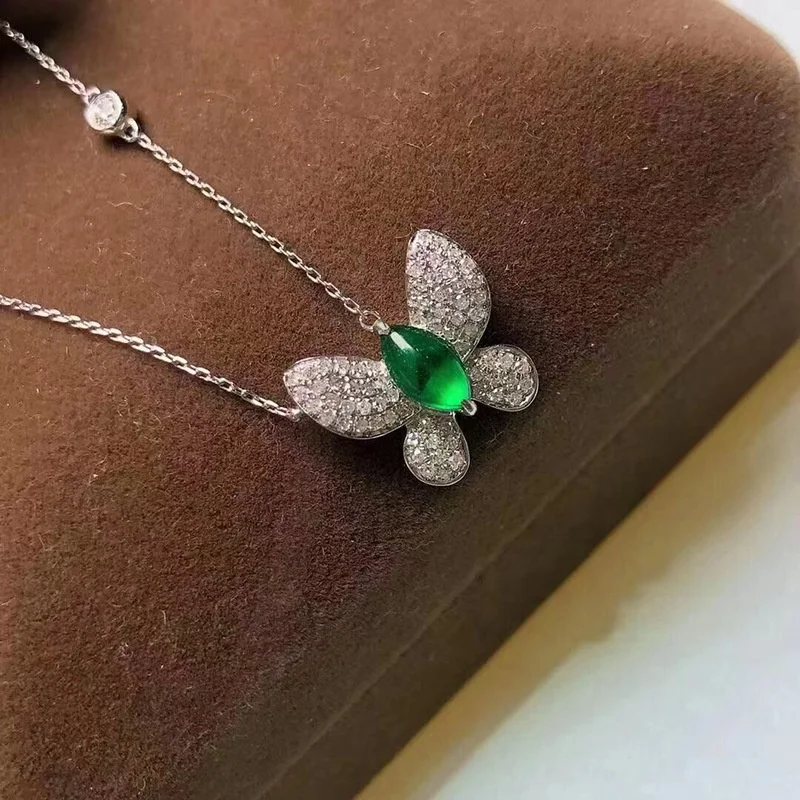 Dazzling Butterfly Choker Necklace Rhinestone Chain Simple Clavicle Necklace Animal Jewelry gift, Picture shows
Dazzling Butterfly Choker Necklace Rhinestone Chain Simple Clavicle Necklace Animal Jewelry gift, Picture shows