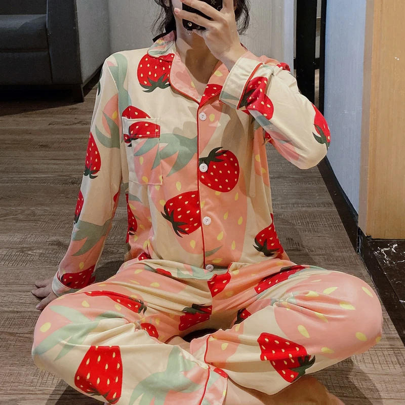 Lady Pijama Set Sleepwear Colour-stitched Clothing Womens Pajamas Long Sleeves Pants 2020 Spring New Minimalist Style Nightwear
Lady Pijama Set Sleepwear Colour-stitched Clothing Womens Pajamas Long Sleeves Pants 2020 Spring New Minimalist Style Nightwear