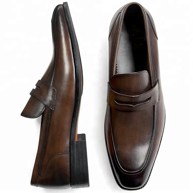 2022italianautumn And Winter New Men Dress Shoes Loafers Driving Flat Comfortable Soft Shoes Made Of Leather
2022italianautumn And Winter New Men Dress Shoes Loafers Driving Flat Comfortable Soft Shoes Made Of Leather