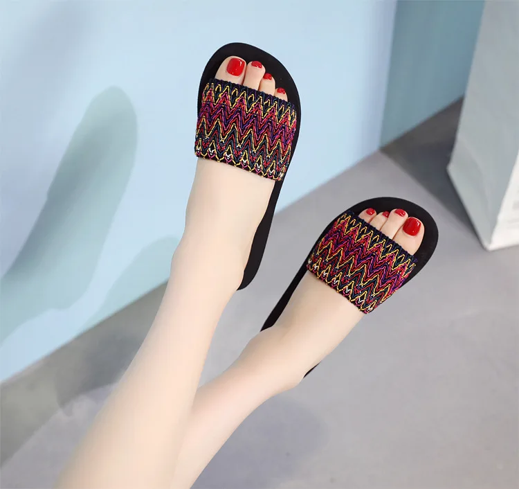 Ethnic Foreign Wear Sandals Foreign Trade Slippers Female Summer Slope with Non-slip Flip Flops Eva New Korean Version of Retro, 4 colors
Ethnic Foreign Wear Sandals Foreign Trade Slippers Female Summer Slope with Non-slip Flip Flops Eva New Korean Version of Retro, 4 colors