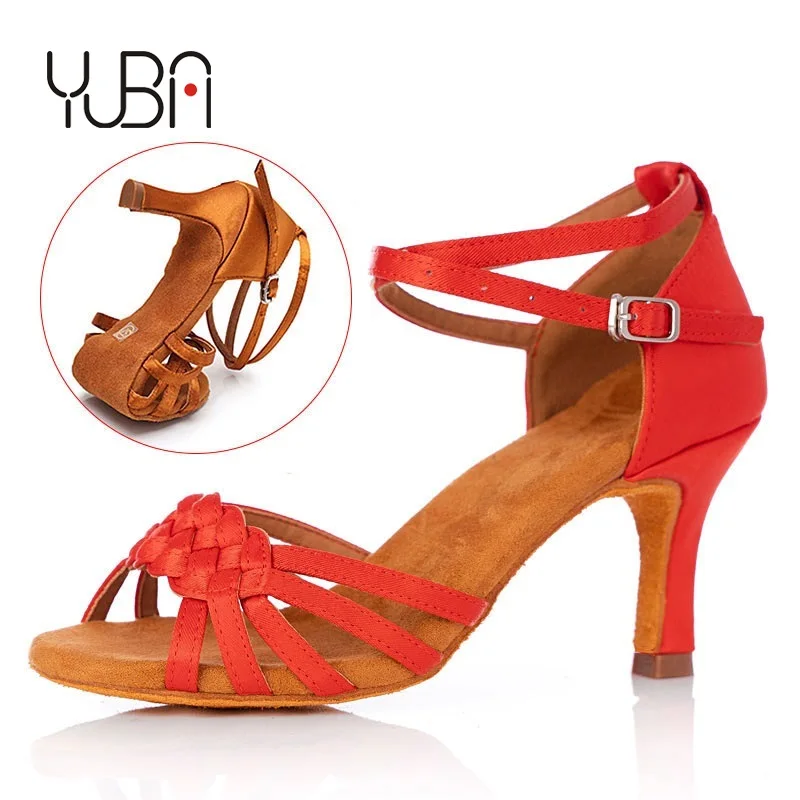 Wholesale Ladies ballroom Salsa Daning Shoes Women Latin Dance Shoes with 5/7cm Heel, Black, light skin, deep skin,white,red
Wholesale Ladies ballroom Salsa Daning Shoes Women Latin Dance Shoes with 5/7cm Heel, Black, light skin, deep skin,white,red