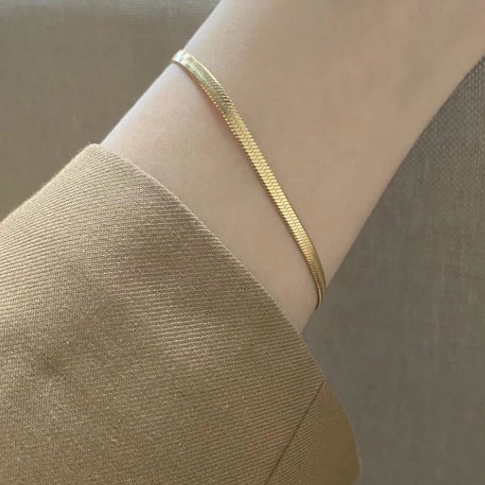 2020 Hot Gold Plated Herringbone Chain Bracelet Flat Snake Chain bracelet Stainless Steel Bracelets for Women Jewelry
2020 Hot Gold Plated Herringbone Chain Bracelet Flat Snake Chain bracelet Stainless Steel Bracelets for Women Jewelry