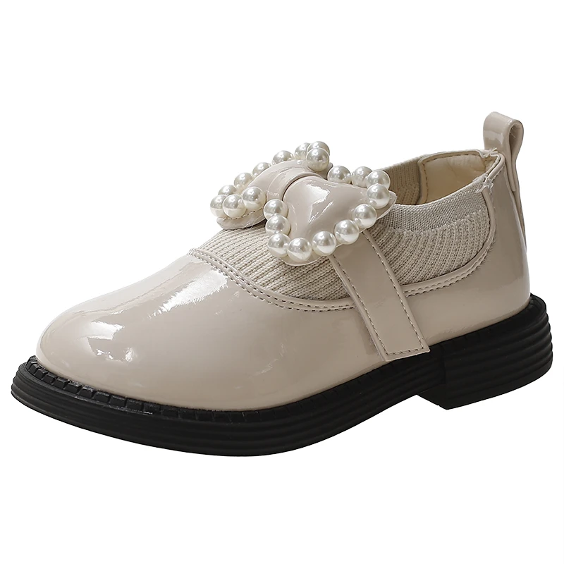 2021 Hot Sale Children Shoes Cute Fashion Shoes lether flip flops and party shoes kids, 3 colors
2021 Hot Sale Children Shoes Cute Fashion Shoes lether flip flops and party shoes kids, 3 colors