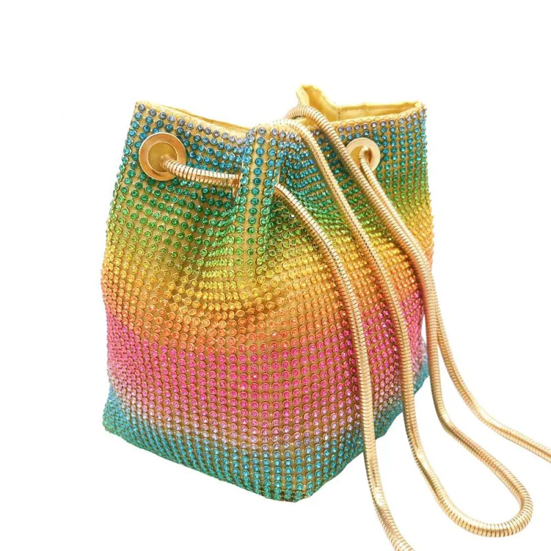2020 New Arrival Full Rainbow Rhinestone Rhinestone Ladies Hand Bags Luxury Women Mini Purses Handbags
2020 New Arrival Full Rainbow Rhinestone Rhinestone Ladies Hand Bags Luxury Women Mini Purses Handbags