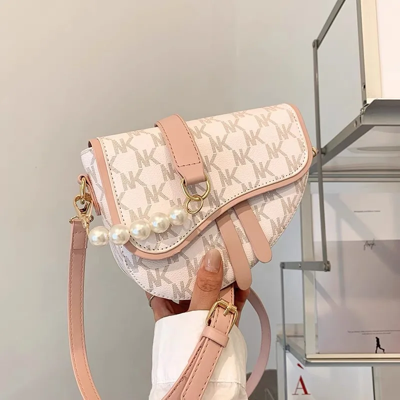Handbags Purses And Women Luxury Designer Famous Brands Bags Ladies Custom Fashion Trends Genuine Leather Flower Vase Handbag, 4 colors
Handbags Purses And Women Luxury Designer Famous Brands Bags Ladies Custom Fashion Trends Genuine Leather Flower Vase Handbag, 4 colors