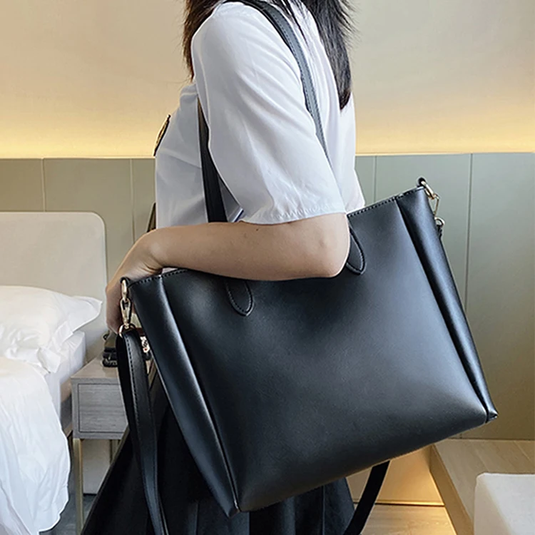 EG573 2021 New style soft leather portable shoulder messenger handbag female black women tote bag ladies wholesale
EG573 2021 New style soft leather portable shoulder messenger handbag female black women tote bag ladies wholesale