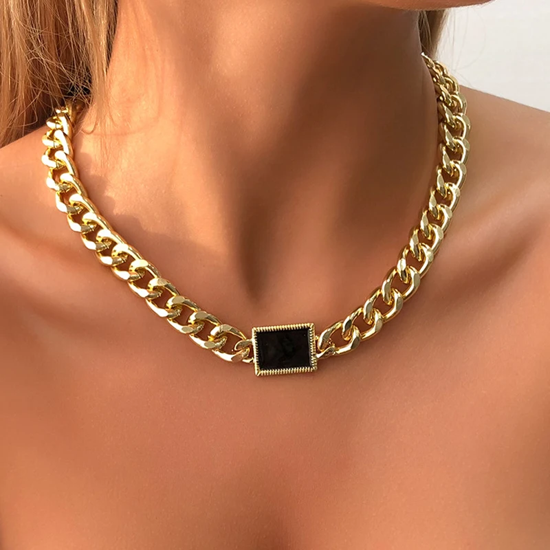 Fashion new design Gold Chunky Cuban Link Chain Choker Necklace Hip Hop Charm Necklace for women
Fashion new design Gold Chunky Cuban Link Chain Choker Necklace Hip Hop Charm Necklace for women
