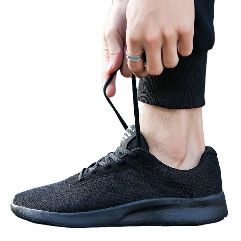 Large size mesh sneaker running sports shoes for unisex, Black/grey/blue/solid black
Large size mesh sneaker running sports shoes for unisex, Black/grey/blue/solid black