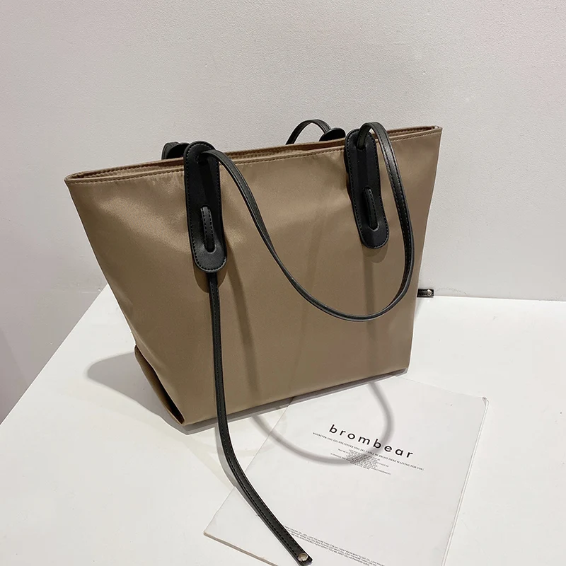 factory low moq fashion classic big tote bag shoulder women 2021 trendy large capacity handbags
factory low moq fashion classic big tote bag shoulder women 2021 trendy large capacity handbags