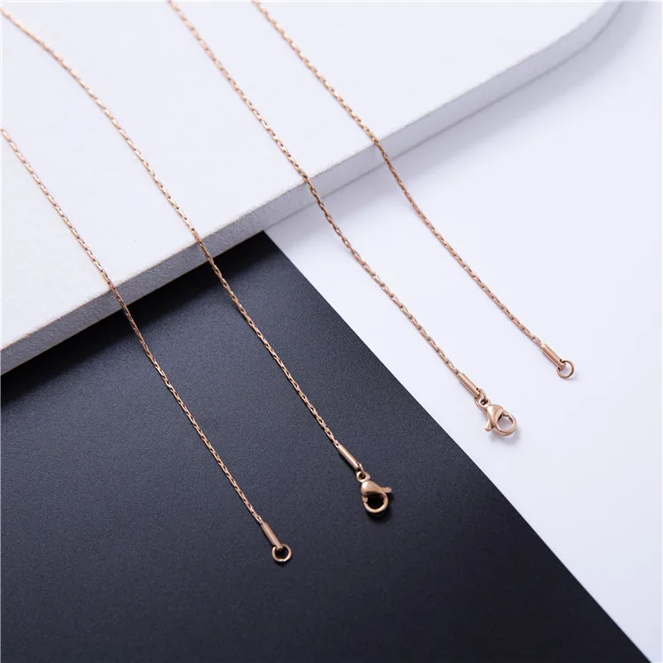 18K gold-plated, 1.5mmstylish, simple lady necklace, stainless steel jewelry, Rose gold
18K gold-plated, 1.5mmstylish, simple lady necklace, stainless steel jewelry, Rose gold