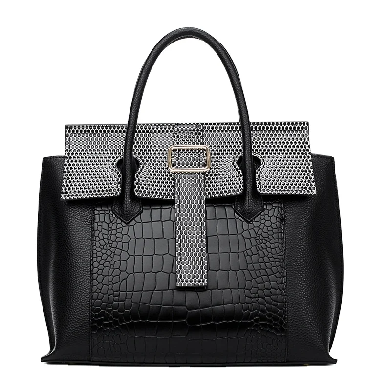 Luxury Fashion Genuine Leather Shoulder Messenger Bag 2021 Crocodile Pattern Large Ca Excellent service Women Purse and Handbag, Black 
Luxury Fashion Genuine Leather Shoulder Messenger Bag 2021 Crocodile Pattern Large Ca Excellent service Women Purse and Handbag, Black