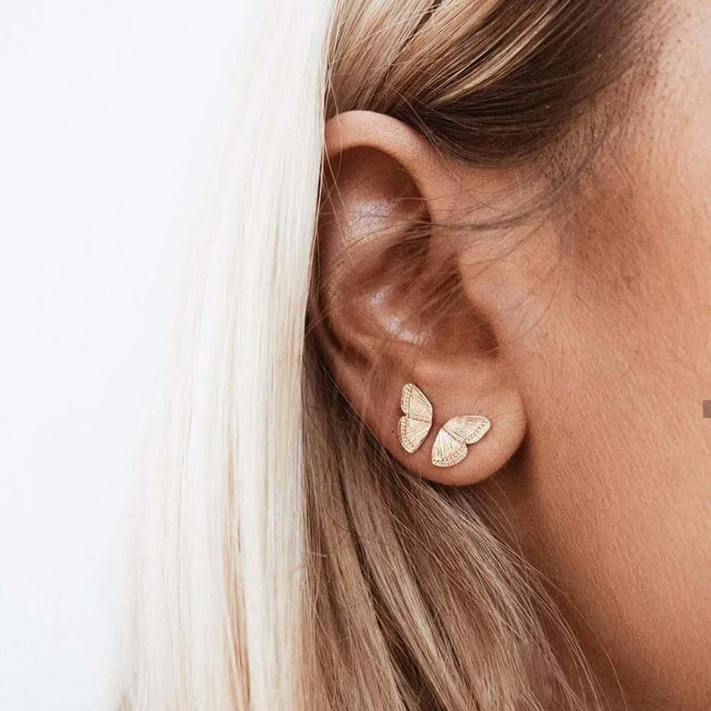 2020 Fashion Mini Size Gold Butterfly Stud Earrings, Ladies Fashion Minimal Personalizied Small Gold Earrings
2020 Fashion Mini Size Gold Butterfly Stud Earrings, Ladies Fashion Minimal Personalizied Small Gold Earrings