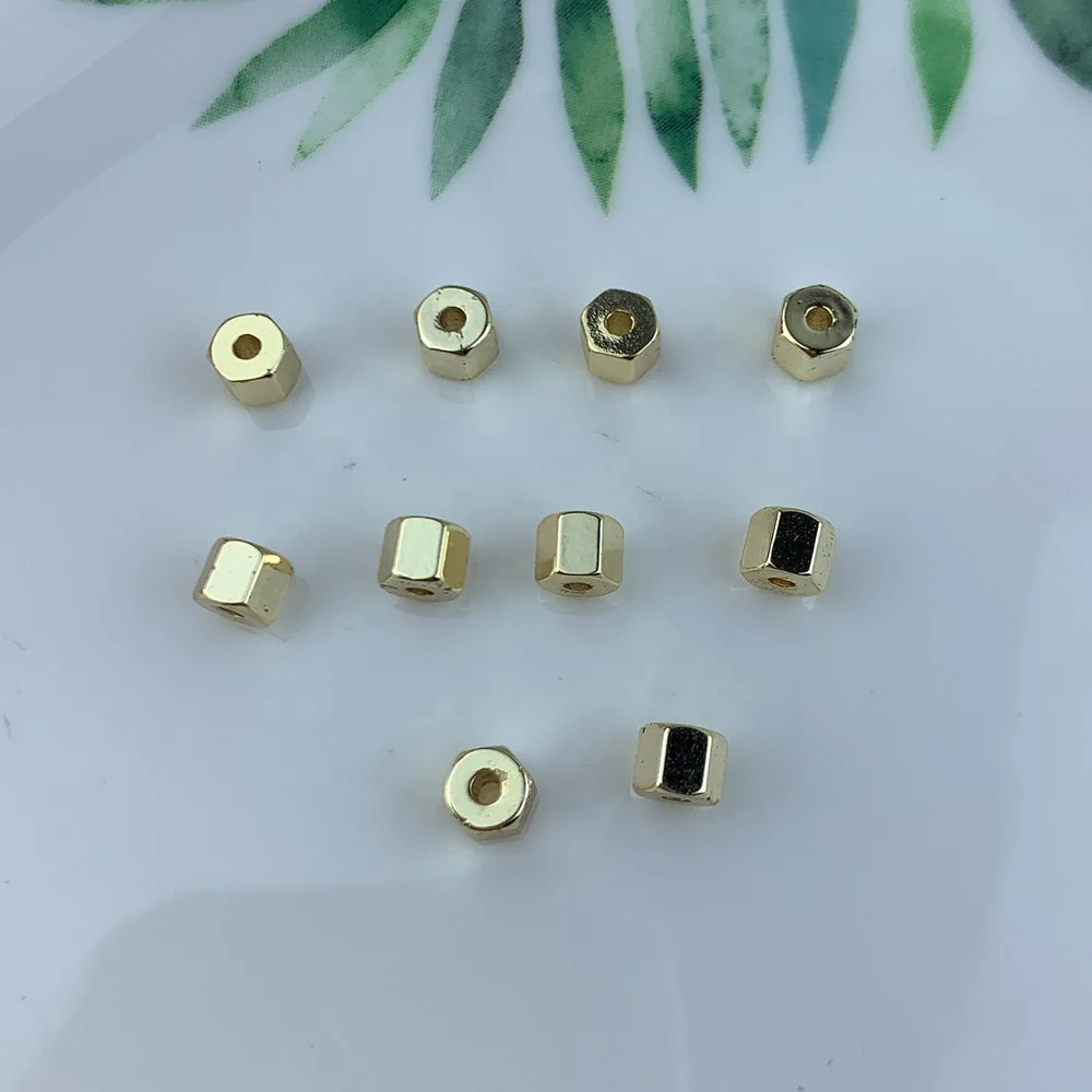 Wholesale copper plated gold metal beads for diy necklaces Bracelets jewelry making accessories
Wholesale copper plated gold metal beads for diy necklaces Bracelets jewelry making accessories