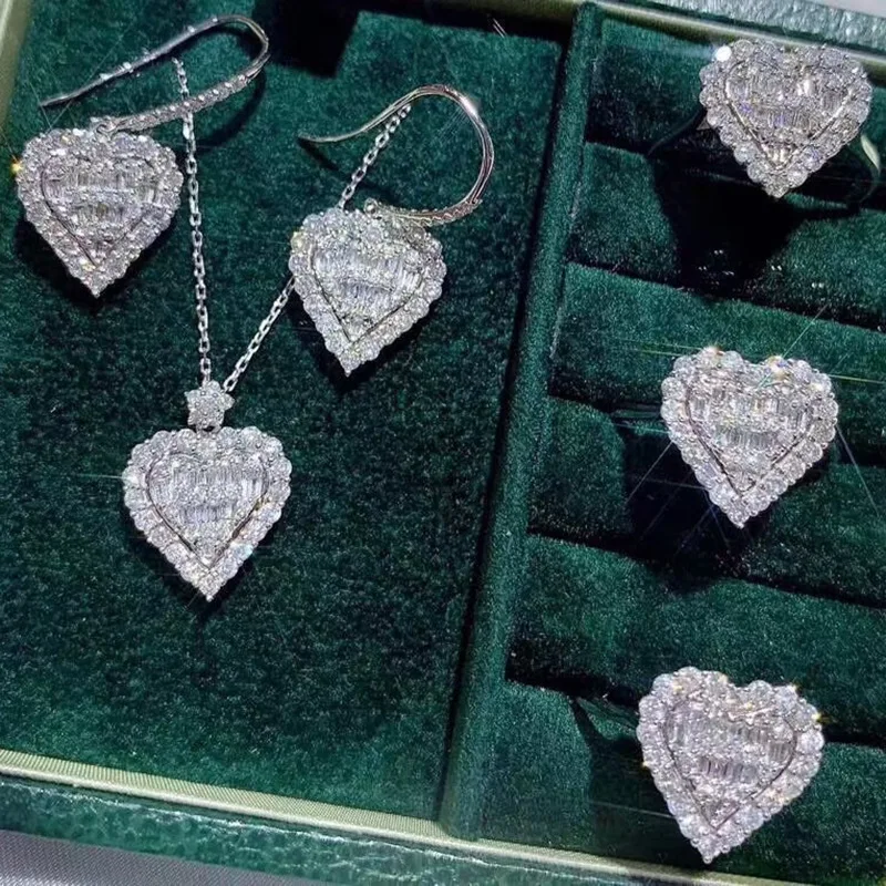 Shiny Zircon jewelry sets, Heart shape hook earring and necklace set, diamond fine jewelry, Silver color
Shiny Zircon jewelry sets, Heart shape hook earring and necklace set, diamond fine jewelry, Silver color