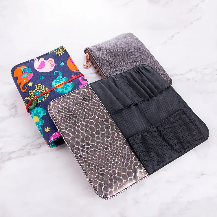 Wholesale Customized Logo Cheapest Oem Odm Travel Nylon Leather Makeup Brush Bag in stock, Transparent
Wholesale Customized Logo Cheapest Oem Odm Travel Nylon Leather Makeup Brush Bag in stock, Transparent