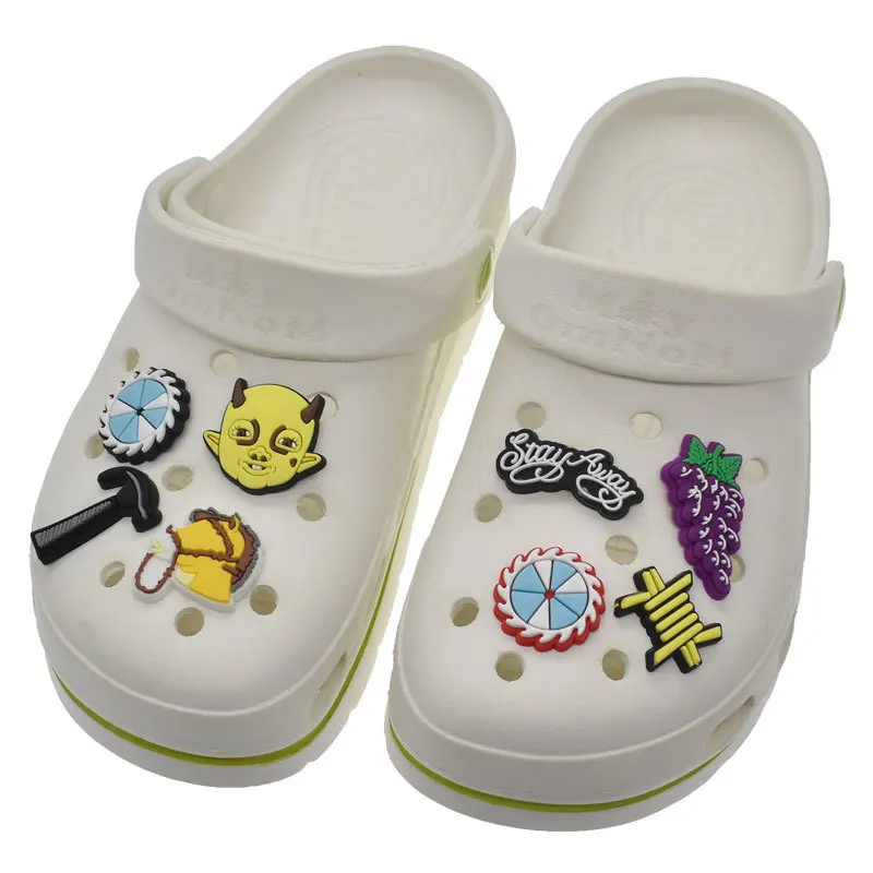 2021 hot new product cute cartoon crocodile charm pvc soft rubber detachable shoe decoration, As picture/custom
2021 hot new product cute cartoon crocodile charm pvc soft rubber detachable shoe decoration, As picture/custom