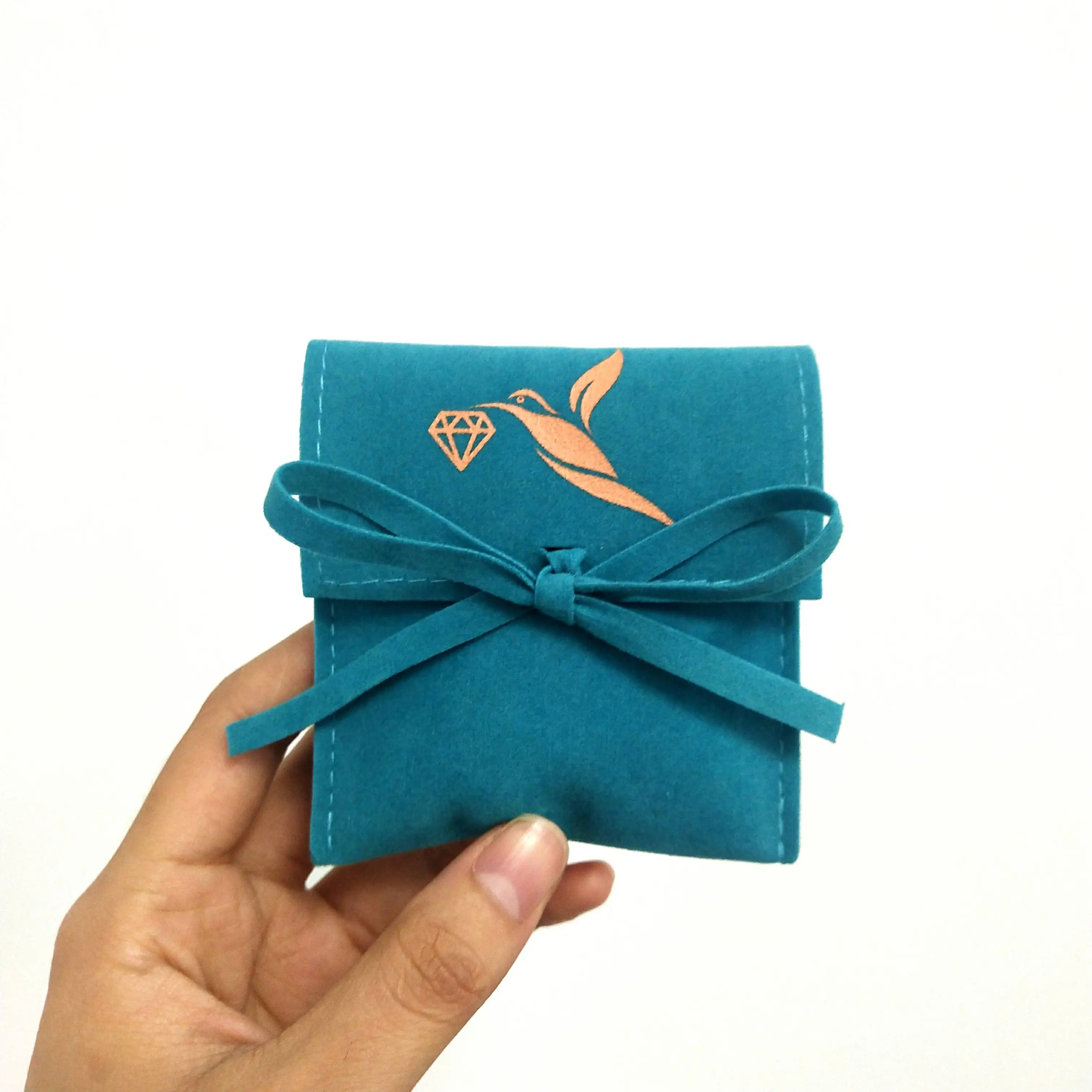 Luxury small blue envelop shape package pouch with custom printed LOGO name for jewelry Necklace ring velvet suede packaging bag, Customized color
Luxury small blue envelop shape package pouch with custom printed LOGO name for jewelry Necklace ring velvet suede packaging bag, Customized color