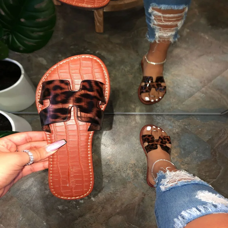summer hot sale Fashion transparent EVA ladies sandals slippers personalized snake bottom sandals for women, Colorful, snake pattern
summer hot sale Fashion transparent EVA ladies sandals slippers personalized snake bottom sandals for women, Colorful, snake pattern