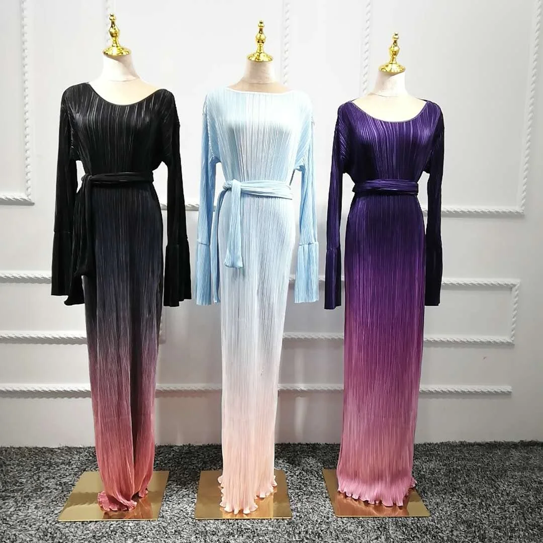 New EID muslim fashion dubai abaya islamic clothing soft pleated kaftan dress turkey hijab dress, Black, purple, pink
New EID muslim fashion dubai abaya islamic clothing soft pleated kaftan dress turkey hijab dress, Black, purple, pink