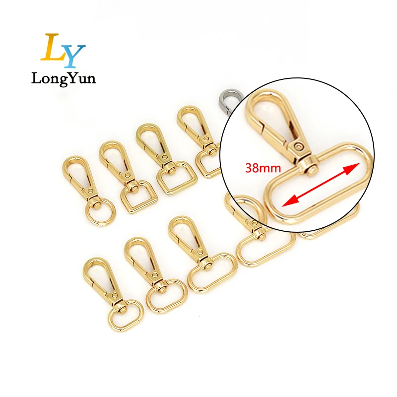Wholesale high quality handbag hardware metal chain bag handle chain with snap hook, Customized
Wholesale high quality handbag hardware metal chain bag handle chain with snap hook, Customized