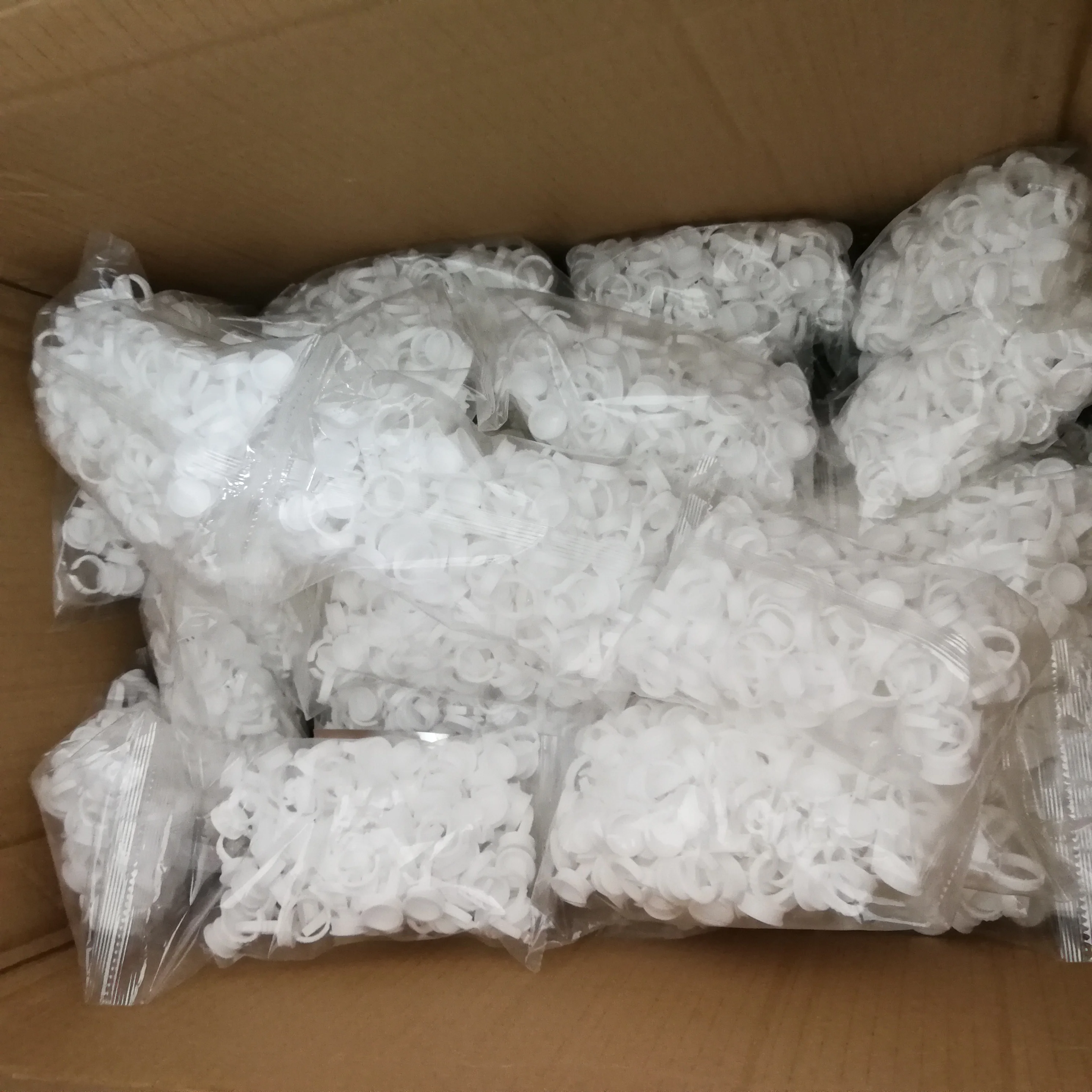 microblading pigment glue rings for lashes extension glue holder, White
microblading pigment glue rings for lashes extension glue holder, White