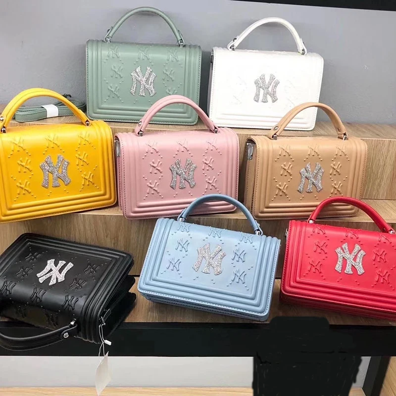 Wholesale Ins Fashion 2021 Trendy Ladies Brands Designer Purses and Handbags Totes Luxury Shoulder Messenger Bag for Women Flap
Wholesale Ins Fashion 2021 Trendy Ladies Brands Designer Purses and Handbags Totes Luxury Shoulder Messenger Bag for Women Flap