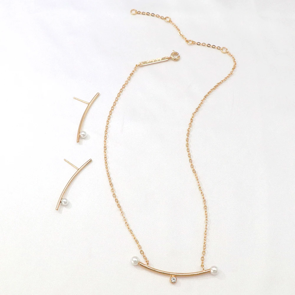 Hot sale New Arrival brass gold plated freshwater pearl Necklace and Earring jewelry Set Charm Women Girl Jewelry Set gift party
Hot sale New Arrival brass gold plated freshwater pearl Necklace and Earring jewelry Set Charm Women Girl Jewelry Set gift party