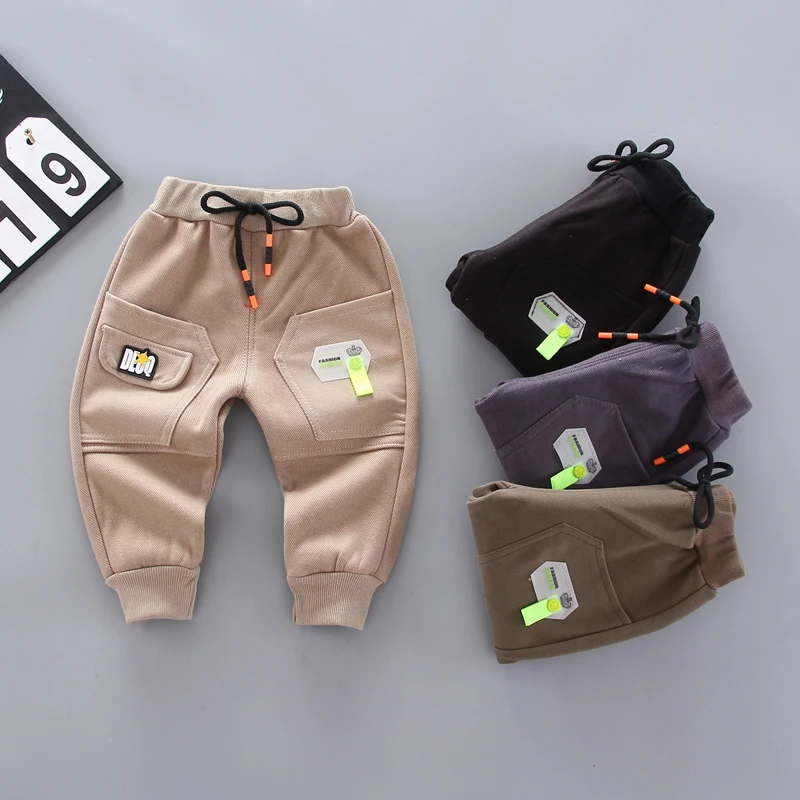 boys khaki pants overalls kids winter Thickening of pants a must for warmth pants for kids boy 1-5 year size Multi-pocket design
boys khaki pants overalls kids winter Thickening of pants a must for warmth pants for kids boy 1-5 year size Multi-pocket design