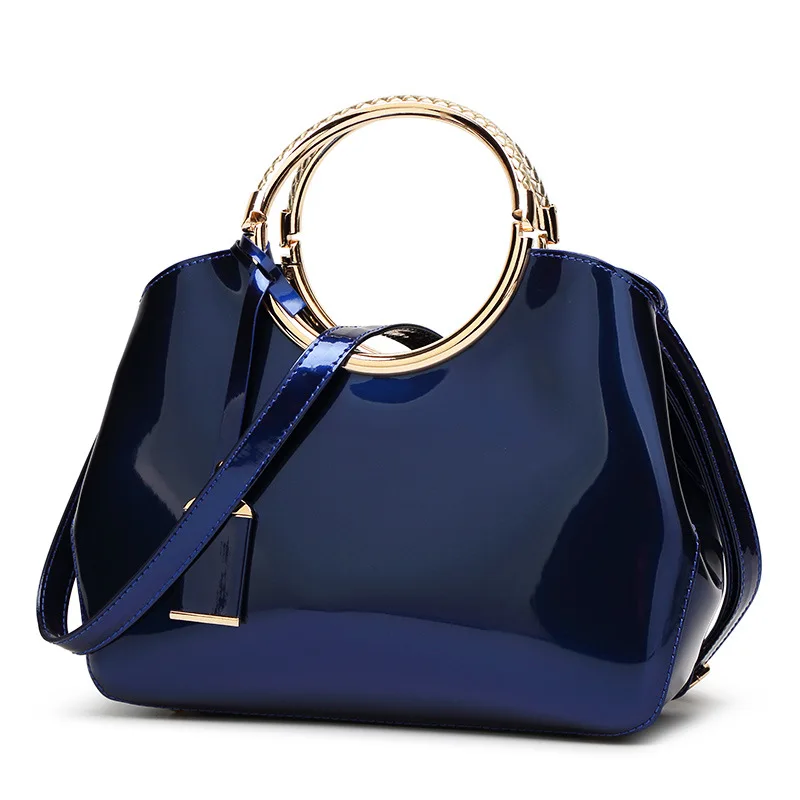 European and American style bright trendy handbags for women's luxury handbags ladies hand bags custom 2022
European and American style bright trendy handbags for women's luxury handbags ladies hand bags custom 2022