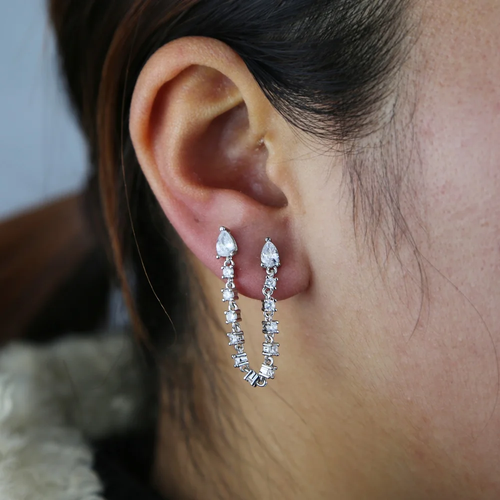 New Silver Color Rhinestone Crystal zircon Long Tassel Earrings for Women Bridal Drop Dangling Earrings Brincos Wedding Jewelry
New Silver Color Rhinestone Crystal zircon Long Tassel Earrings for Women Bridal Drop Dangling Earrings Brincos Wedding Jewelry