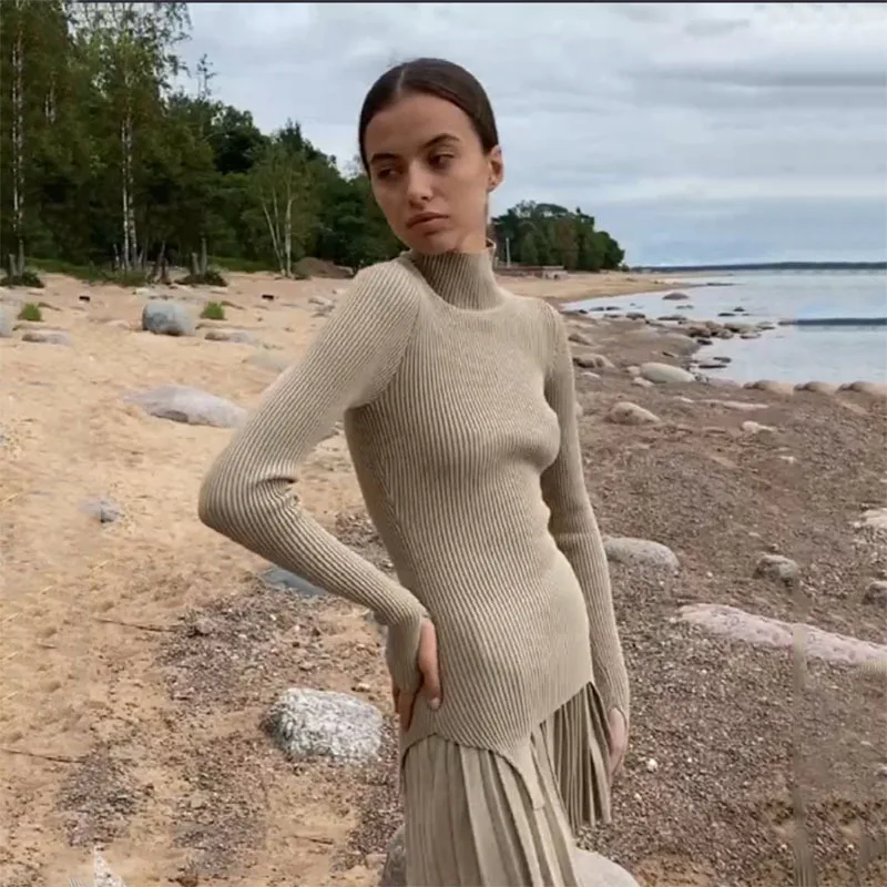 2021 New Fashion Solid Color Knitted Women's Sweater Long-sleeved Tight-fitting Half-high Neck Sweater, Black/white/khaki
2021 New Fashion Solid Color Knitted Women's Sweater Long-sleeved Tight-fitting Half-high Neck Sweater, Black/white/khaki