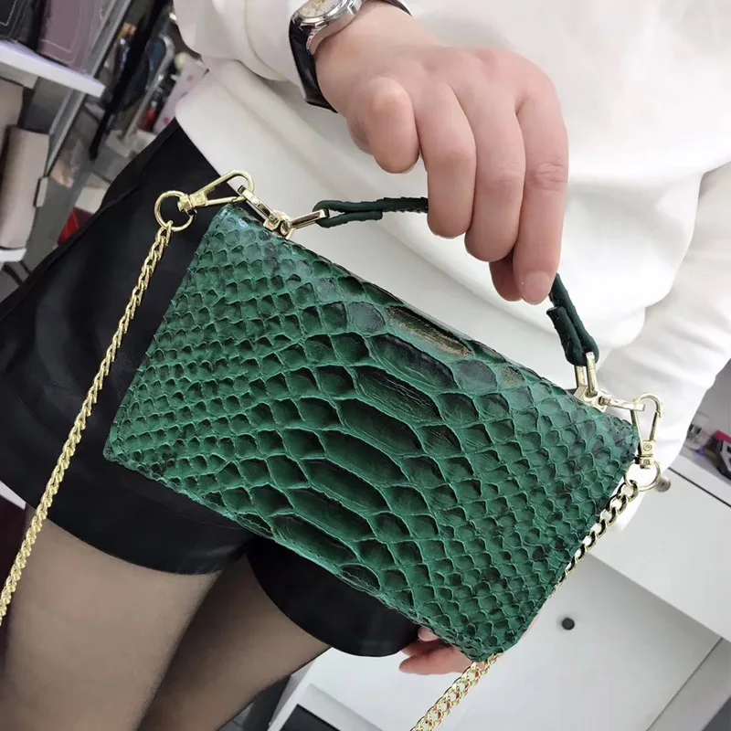 Hot Sales 2021 Crocodile Snake Clutch Bag Large Wallet Women Phone Chain Shoulder Bag
Hot Sales 2021 Crocodile Snake Clutch Bag Large Wallet Women Phone Chain Shoulder Bag