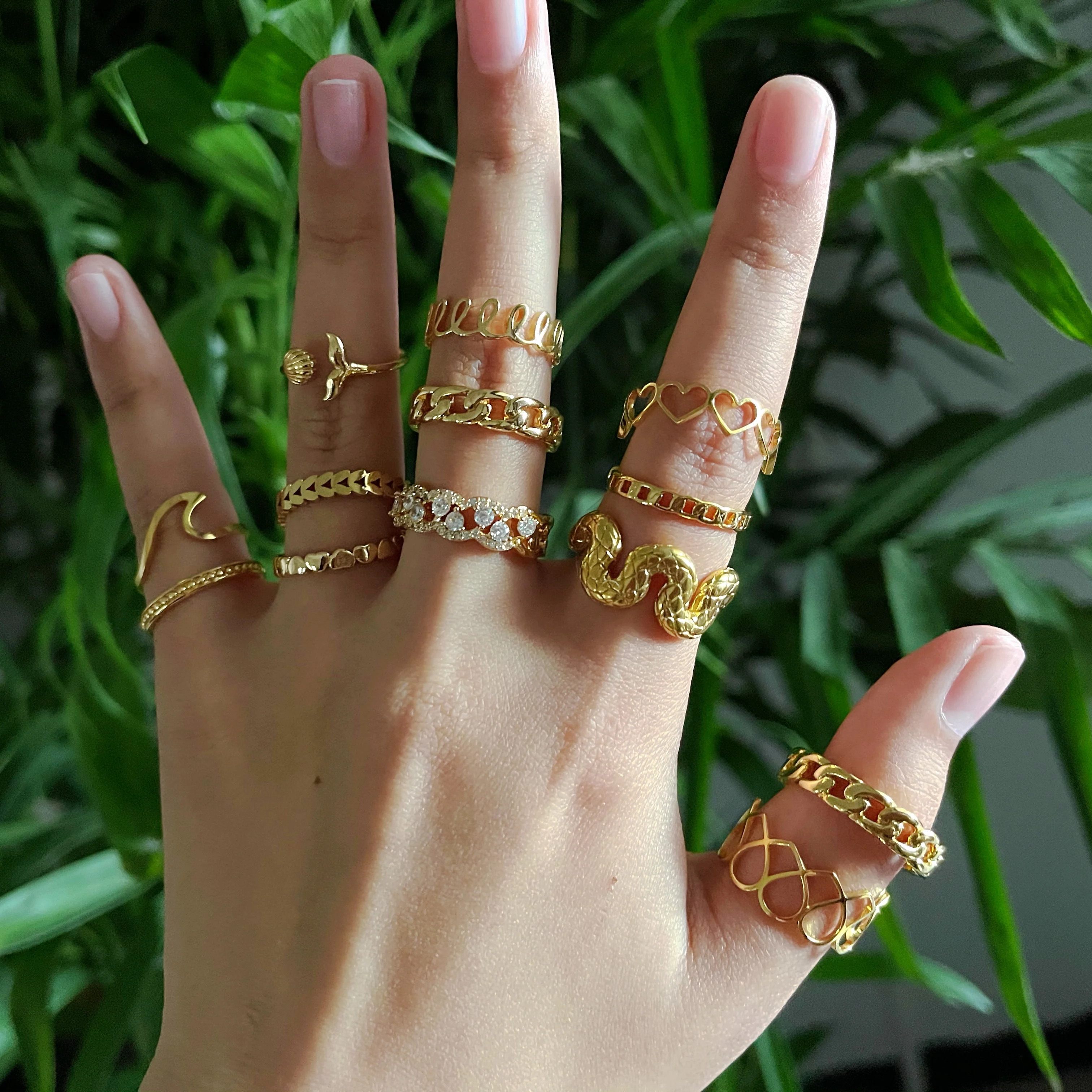 18K Fashion Custom Ring Men&Women Box Snake Jewelry copper Gemstone Gold Plated Initial Wedding Finger Zircon Rings, Gold, silver, rose gold
18K Fashion Custom Ring Men&Women Box Snake Jewelry copper Gemstone Gold Plated Initial Wedding Finger Zircon Rings, Gold, silver, rose gold