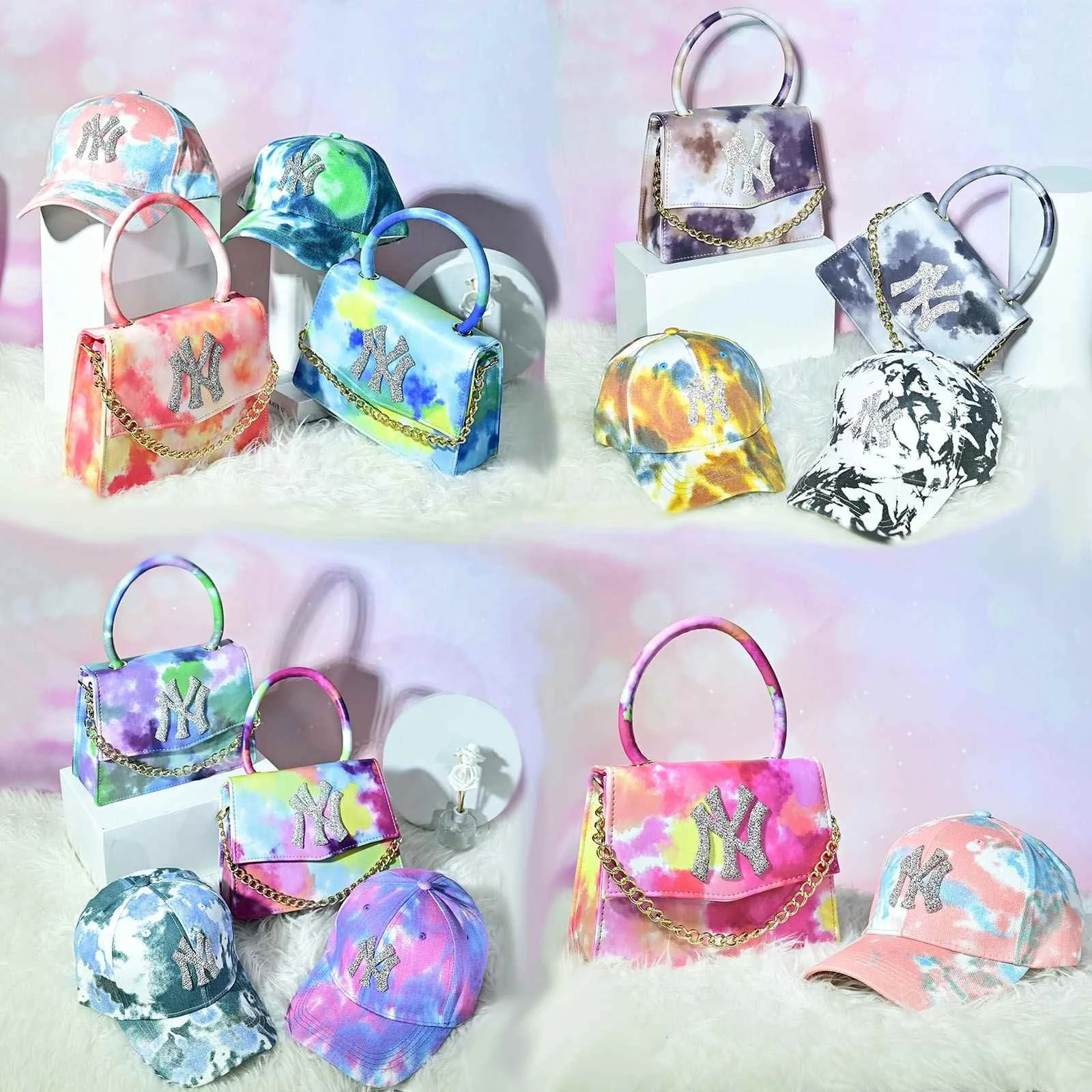 2021 Women Ny Hat And Purses Set Handbags Luxury Ladies Rhinestone Shiny Hand Bags Purse Fashion Evening Shoulders Designer Bag 
2021 Women Ny Hat And Purses Set Handbags Luxury Ladies Rhinestone Shiny Hand Bags Purse Fashion Evening Shoulders Designer Bag
