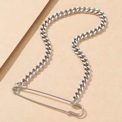 European Simplest Fashion Silver Plated Snake Chain Necklace Hip Hops Silver Cuban Link Chain Brooch Pendant Necklace
European Simplest Fashion Silver Plated Snake Chain Necklace Hip Hops Silver Cuban Link Chain Brooch Pendant Necklace