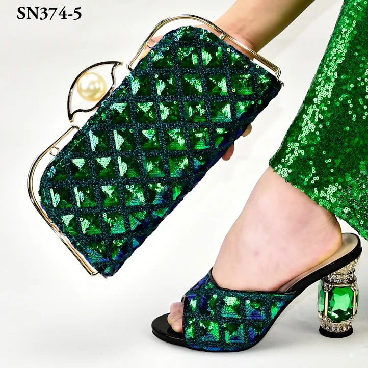 New fashion green sequin italian shoes match bag 2019 PU leather ladies shoes for evening party
New fashion green sequin italian shoes match bag 2019 PU leather ladies shoes for evening party