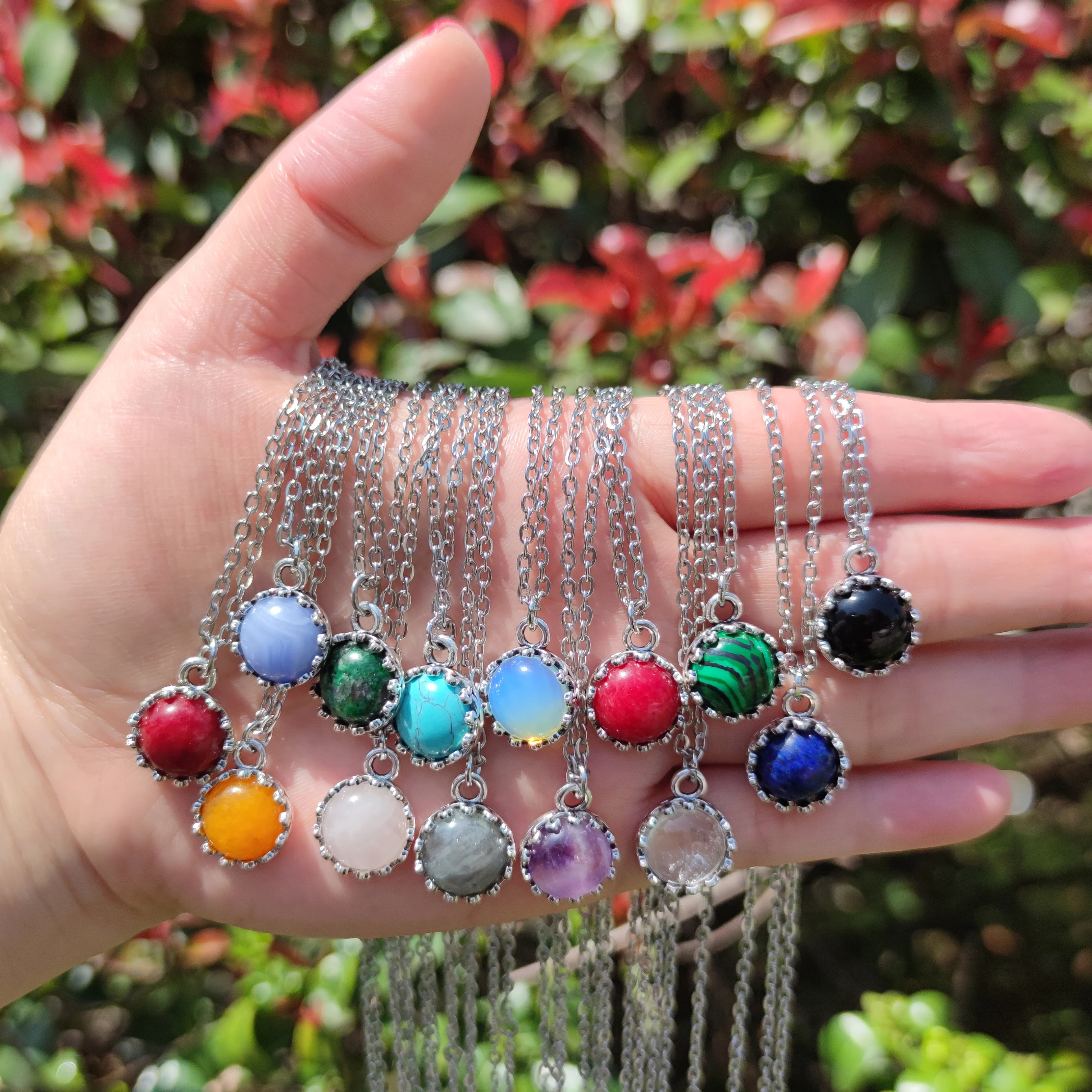 Factory direct healing crystal necklace simple round gemstone fashion jewelry in bulk crystal necklace jewelry Mixed wholesale
Factory direct healing crystal necklace simple round gemstone fashion jewelry in bulk crystal necklace jewelry Mixed wholesale