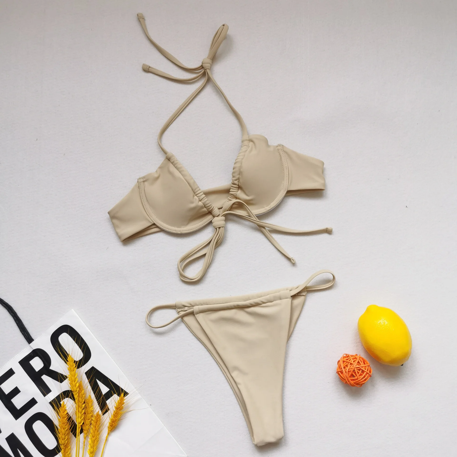 Women Sexy Bikini 2pcs Summer Swimwear Bandeau Bandage Bikini Set comfortable high quality materials Split Swimsuit Wholesale, Customized
Women Sexy Bikini 2pcs Summer Swimwear Bandeau Bandage Bikini Set comfortable high quality materials Split Swimsuit Wholesale, Customized